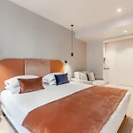 Suite Fl By Sweett