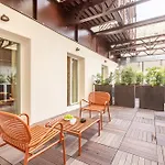 Suite Fl By Sweett